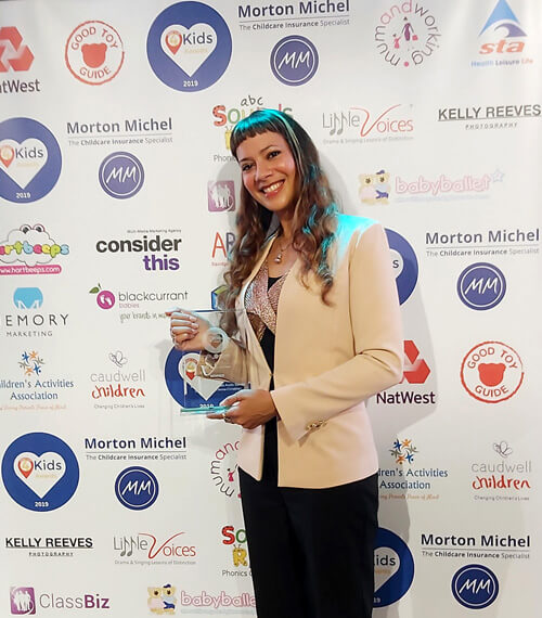 Anna-Christina from Music Audio Stories wins the What's On 4 Kids Award for Storytme with Anna-Christina